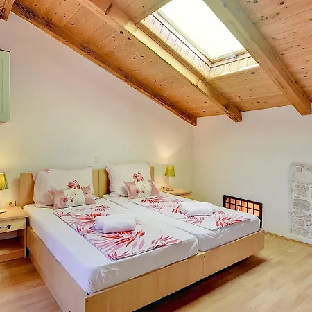 Sherpa Holiday home