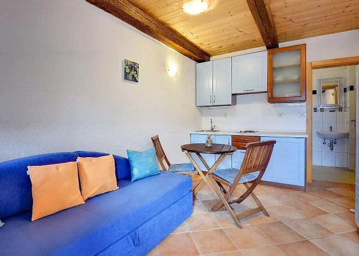 Sherpa Hébergement de vacances Sveti Lovreč Pazenatički